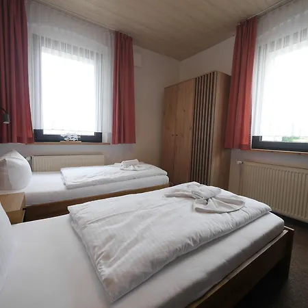 Zur Eiche Apartment