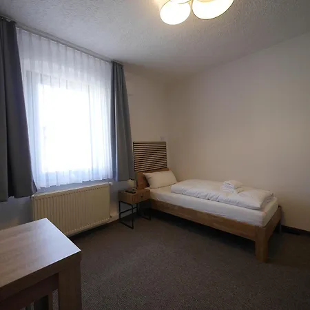 Zur Eiche Apartment *