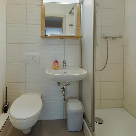 Zur Eiche Apartamento *