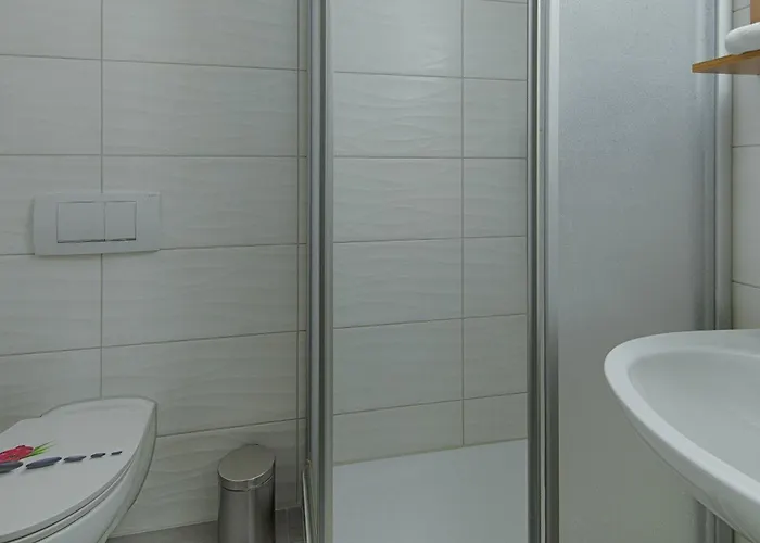 Zur Eiche Apartamento *